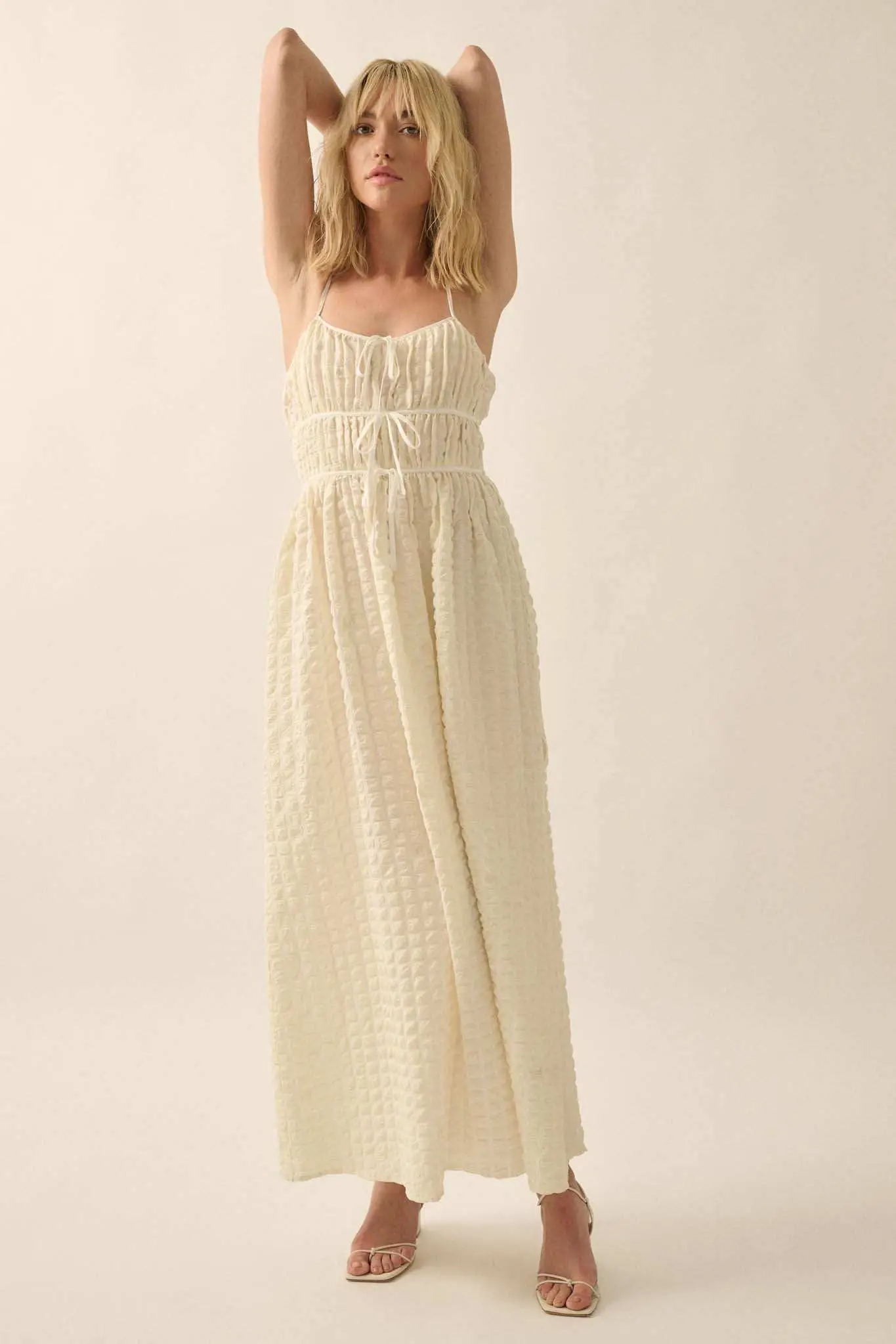 Puff Piece Textured Bubble Plaid Maxi Dress - Image 9