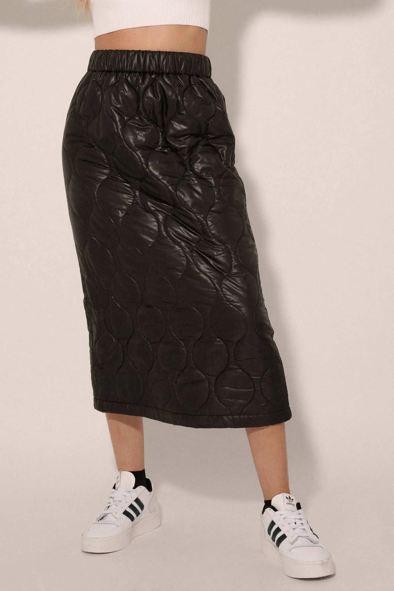 Puffer Up Quilted Vegan Leather Midi Skirt - Image 2