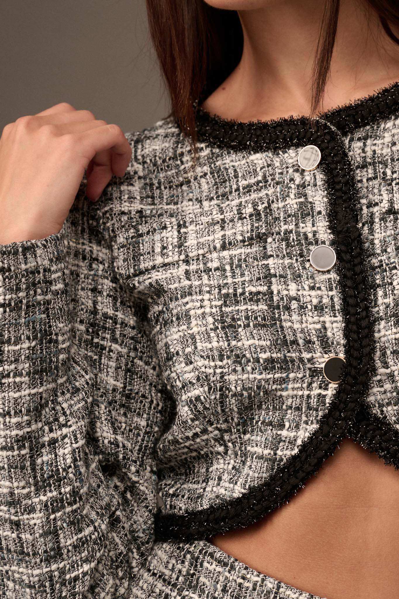 Pure Couture Cropped Tweed Blazer - Image 3