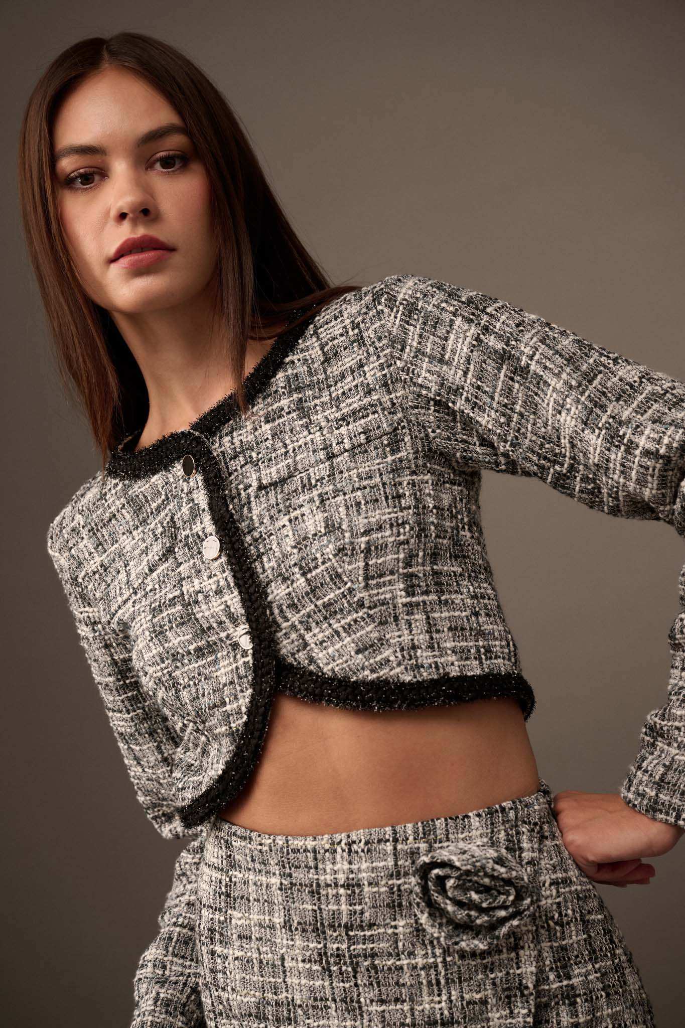Pure Couture Cropped Tweed Blazer - Image 4