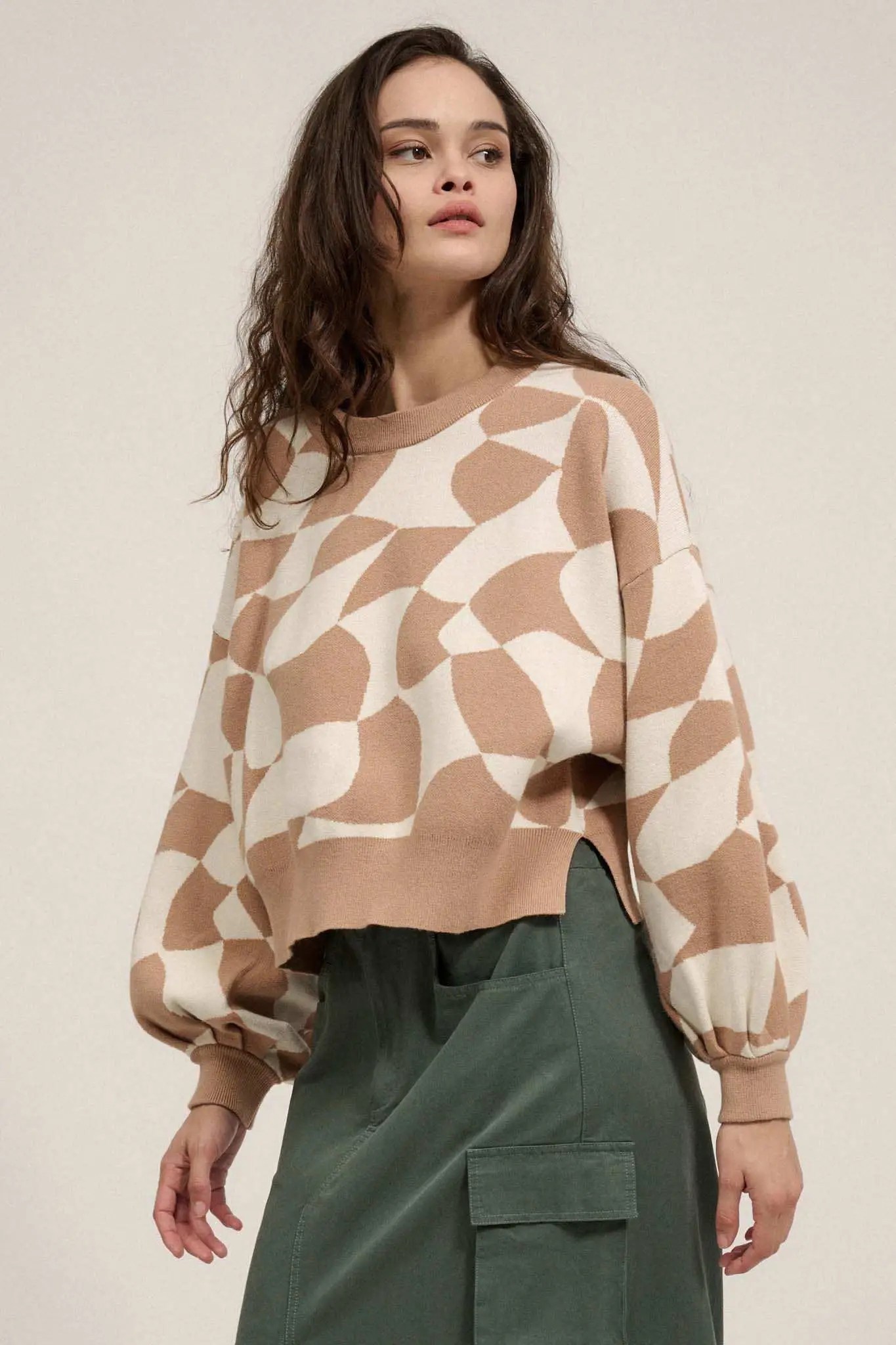 Queen's Row Abstract Checkerboard Sweater - Image 9