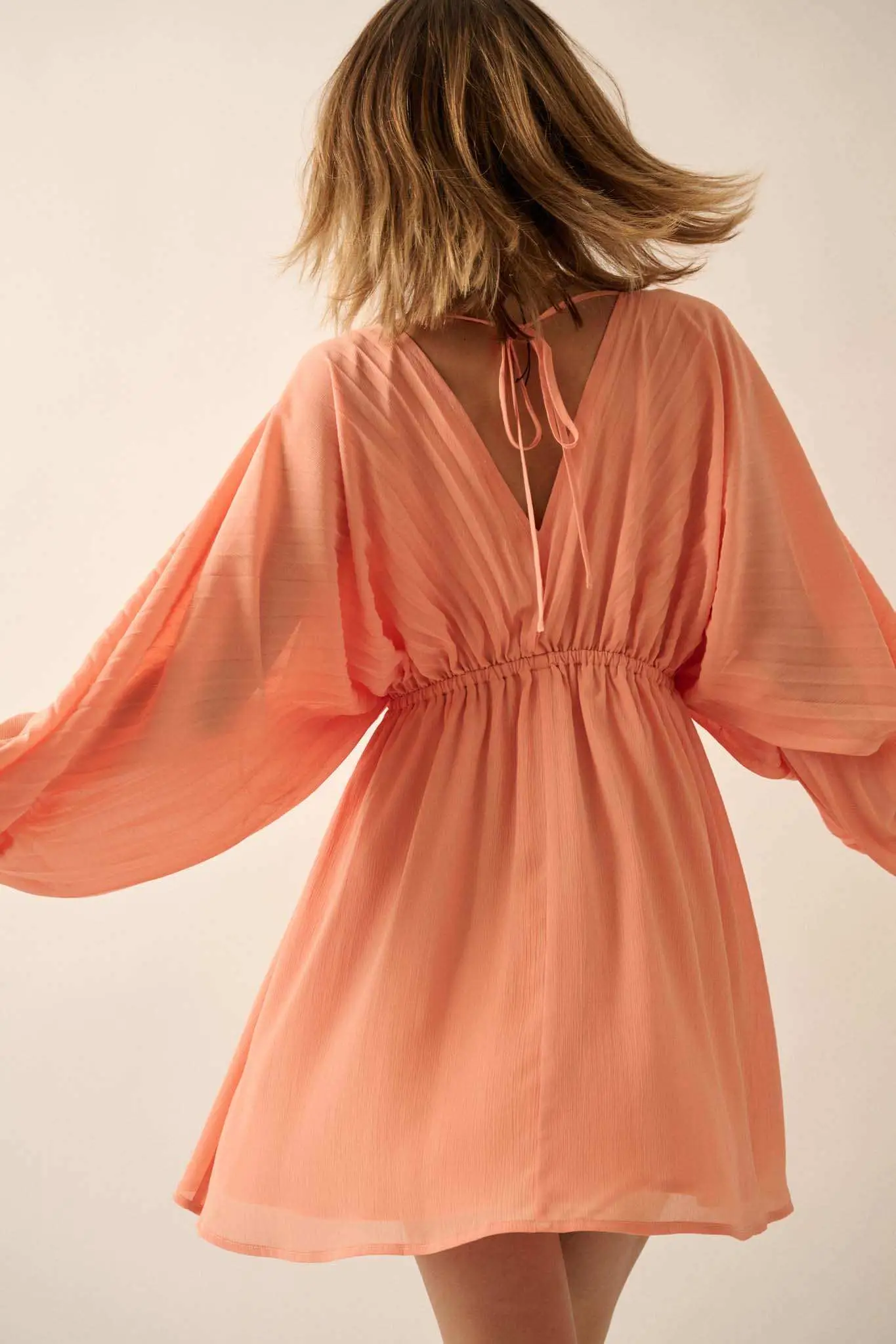 Ripple Effect Accordion Pleated Kimono Mini Dress - Image 12
