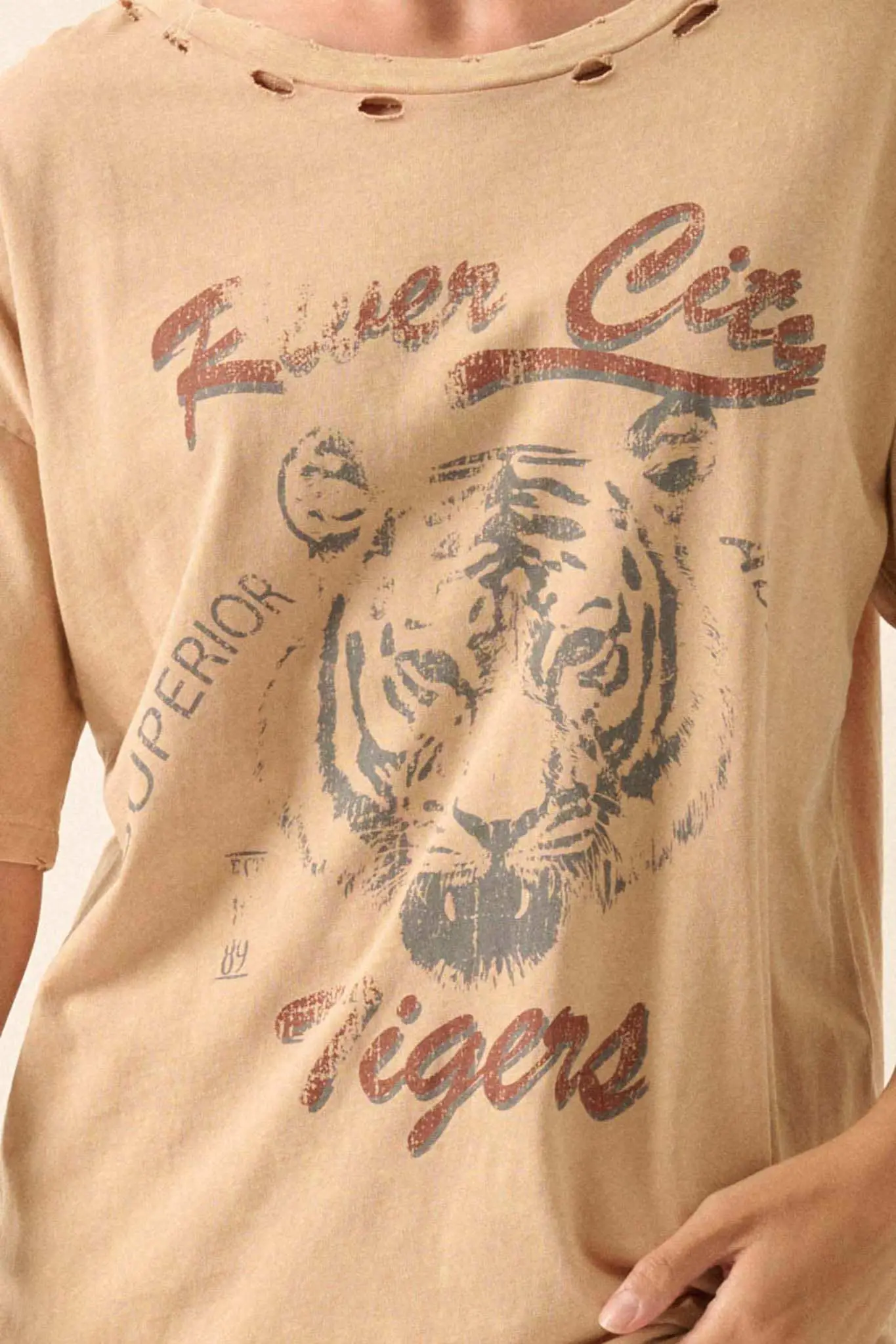 River City Tigers Distressed Oversize Graphic Tee - Image 2