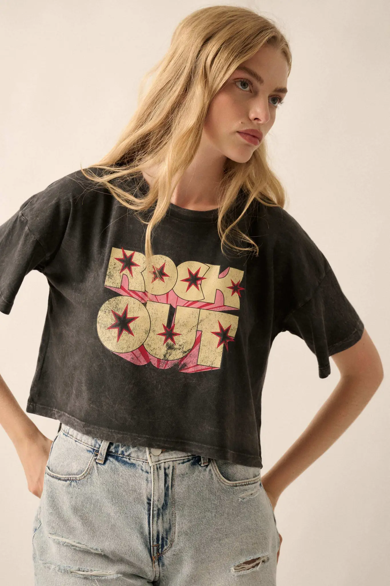 Rock Out Cropped Vintage-Wash Graphic Tee - Image 5