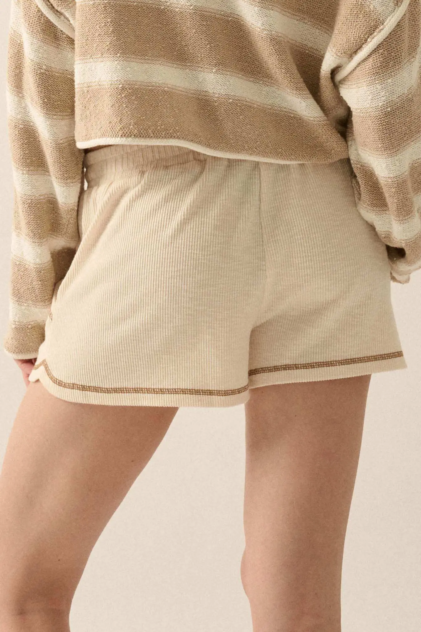 Run the Show Contrast-Stitch Rib-Knit Shorts - Image 10