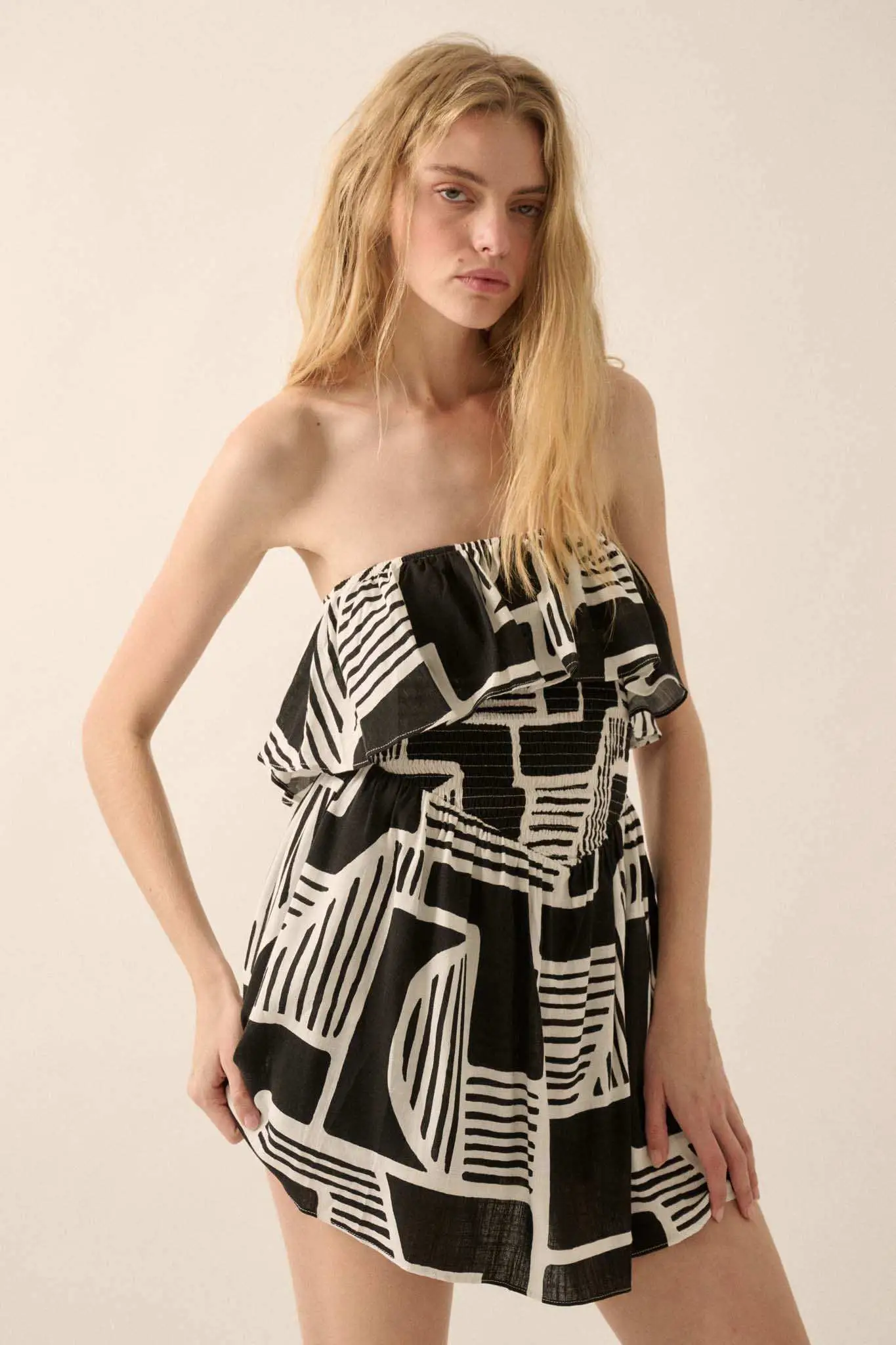 Shape of You Geo-Print Strapless Flounce Romper - Image 5