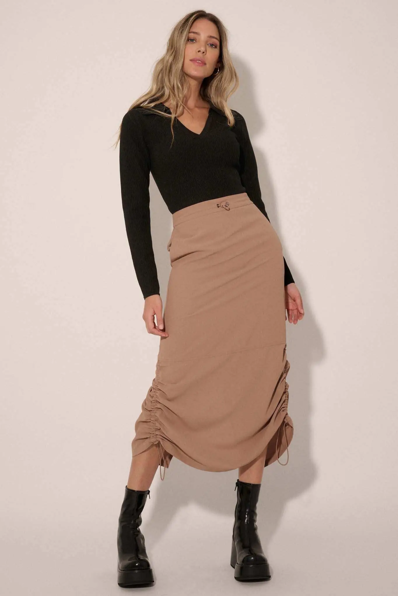 Shaper Fit Collared Long-Sleeve Rib-Knit Top - Image 4