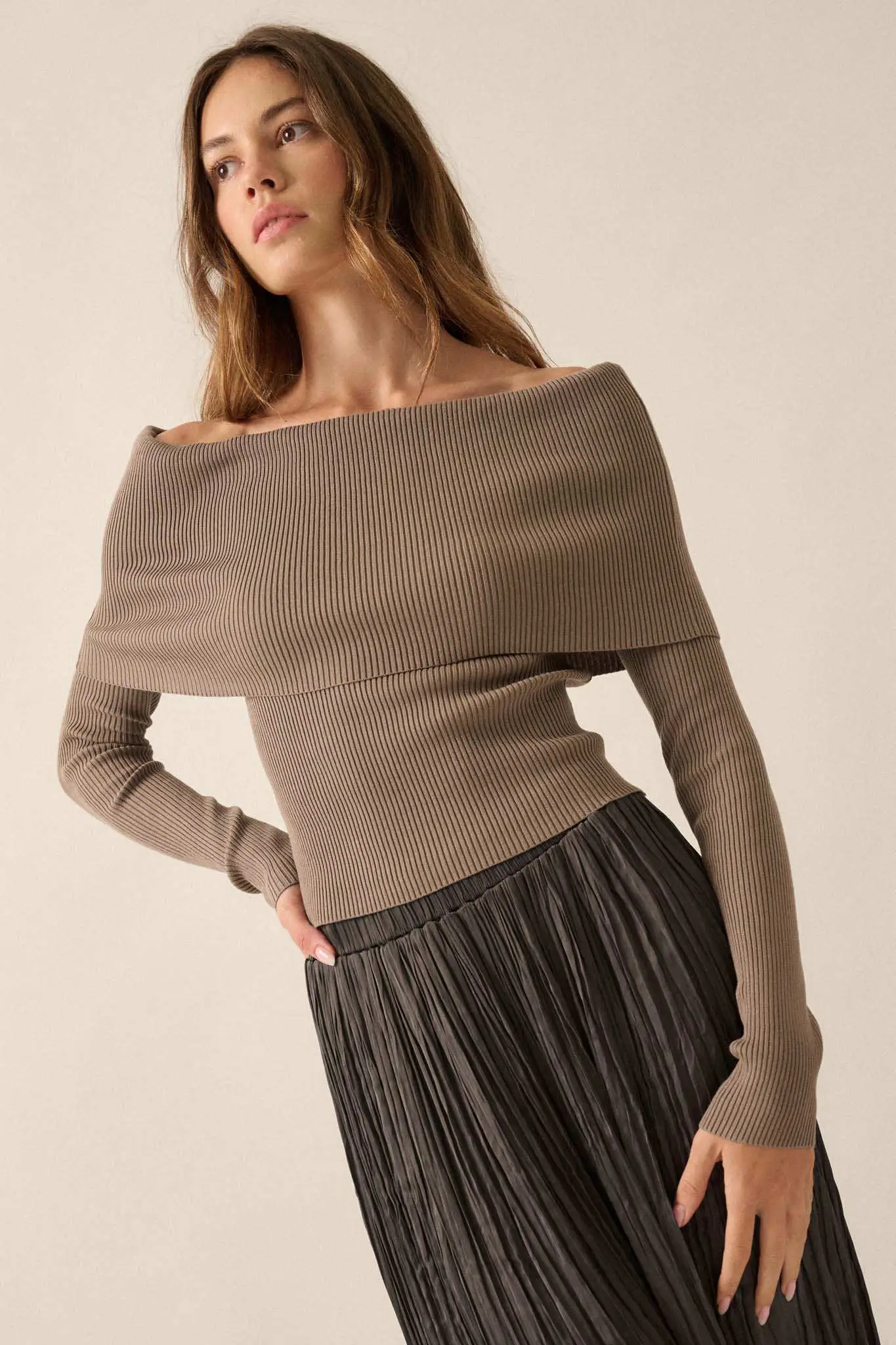 Shaper Fit Rib-Knit Off-Shoulder Foldover Top - Image 10