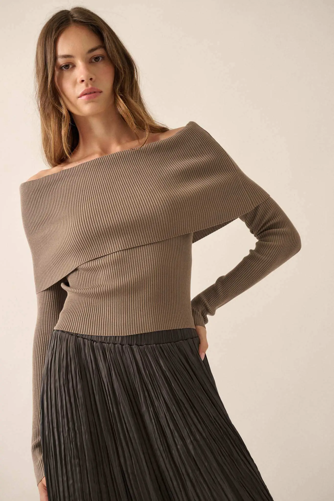 Shaper Fit Rib-Knit Off-Shoulder Foldover Top - Image 12