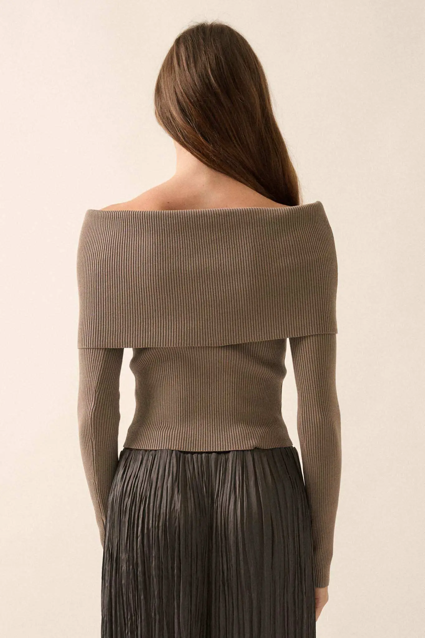 Shaper Fit Rib-Knit Off-Shoulder Foldover Top - Image 14