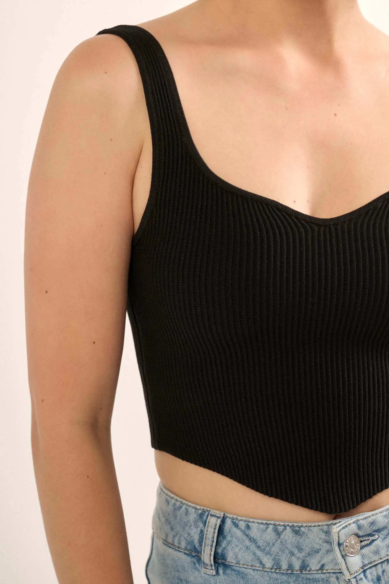 Shaper Fit Sweetheart Rib-Knit Tank Top - Image 20