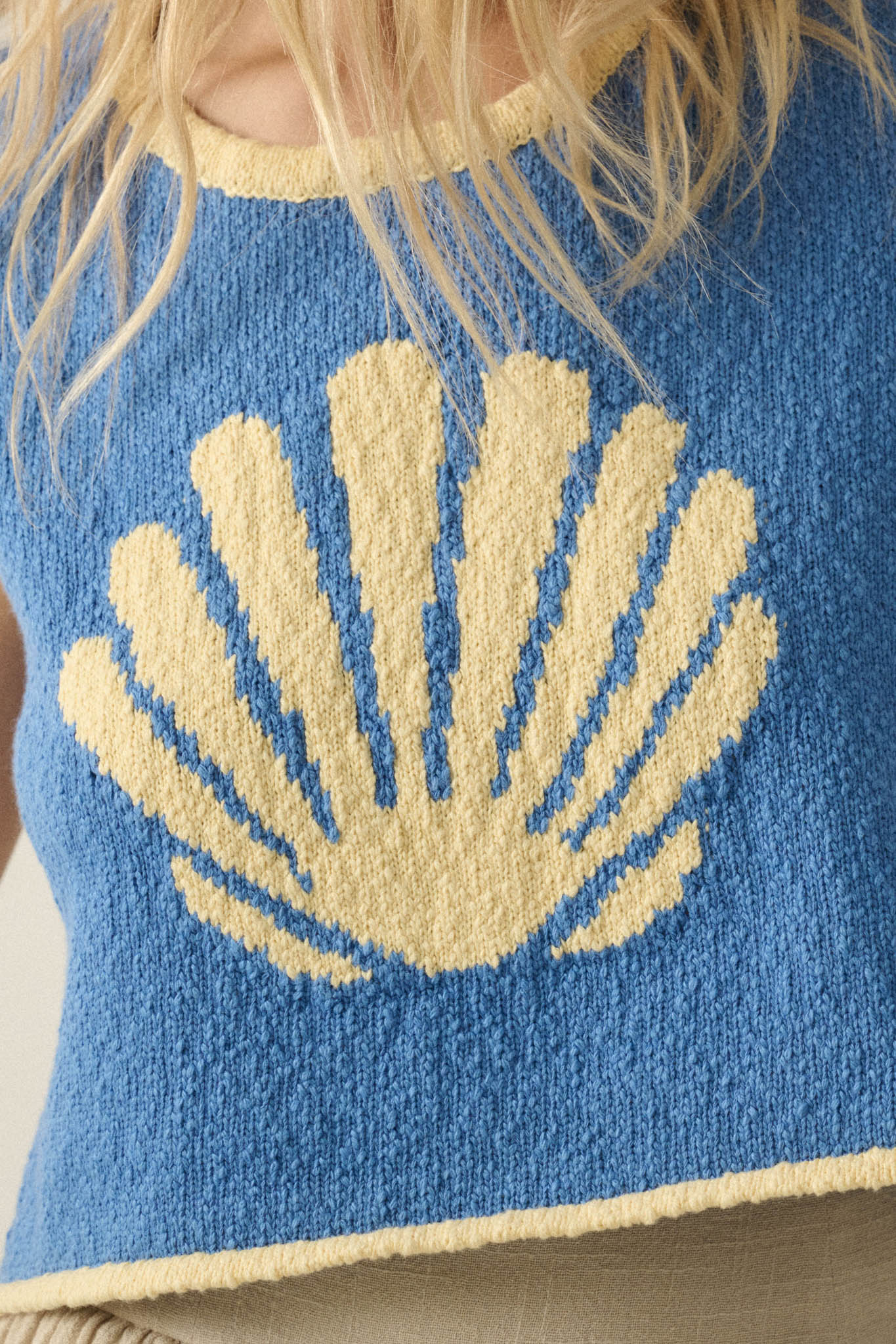 Shell Yeah Textured Jacquard-Knit Sweater Tank Top - Image 11