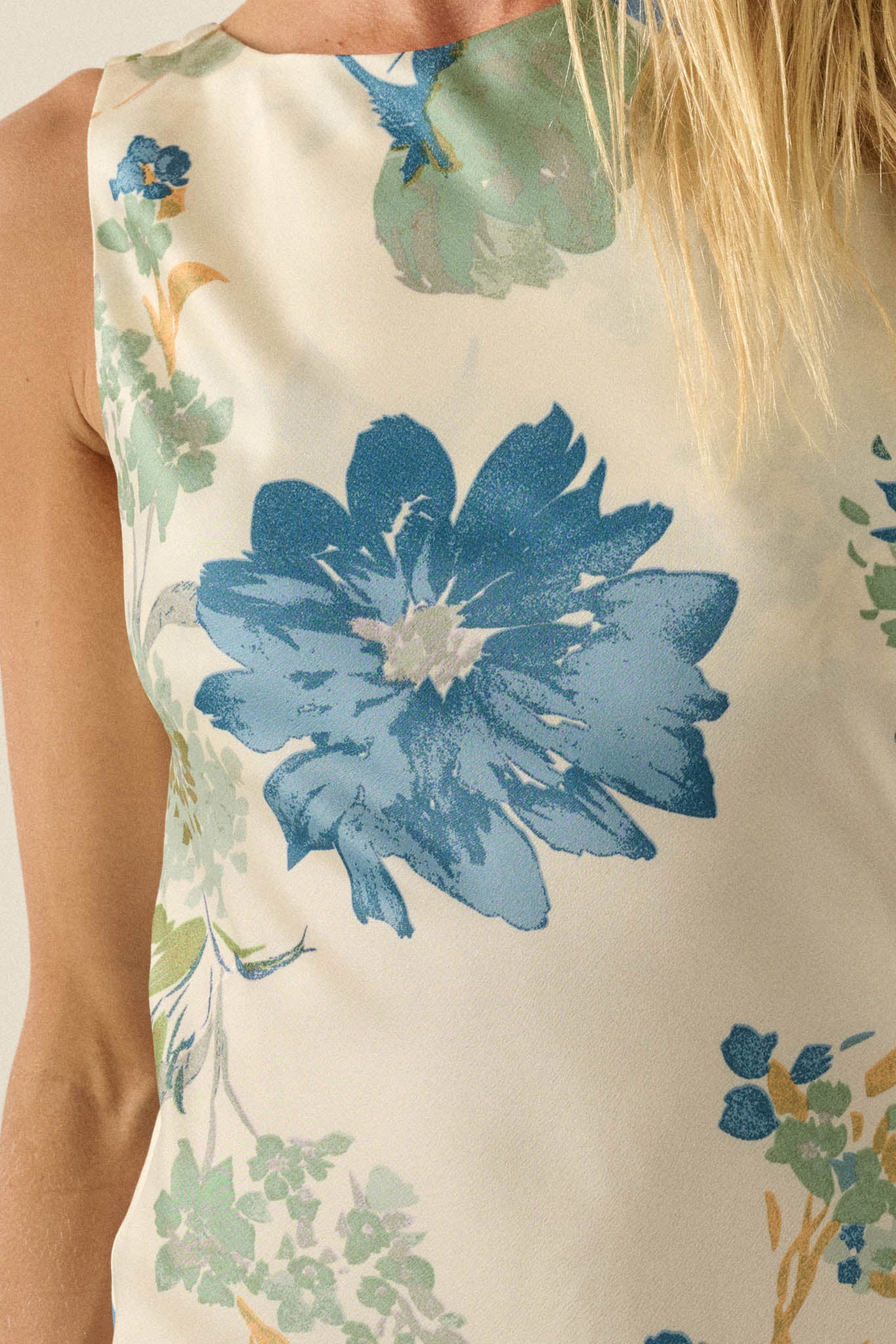 Silky Petals Floral Satin Cowl-Back Maxi Dress - Image 3