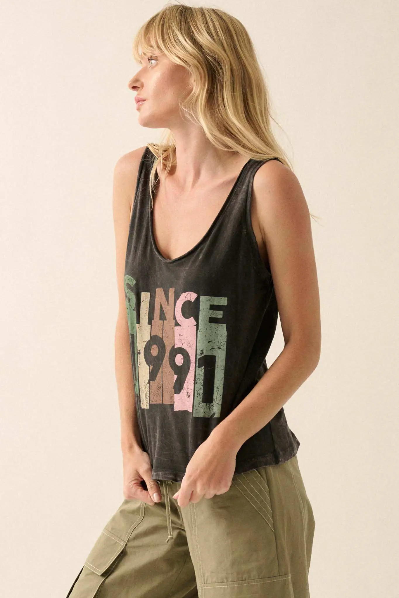 Since 1991 Vintage-Wash Raw-Edge Graphic Tank Top - Image 5