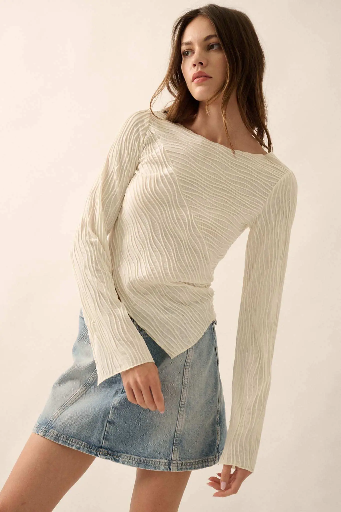 So It Flows Wavy Ribbed-Knit Asymmetrical Top - Image 16
