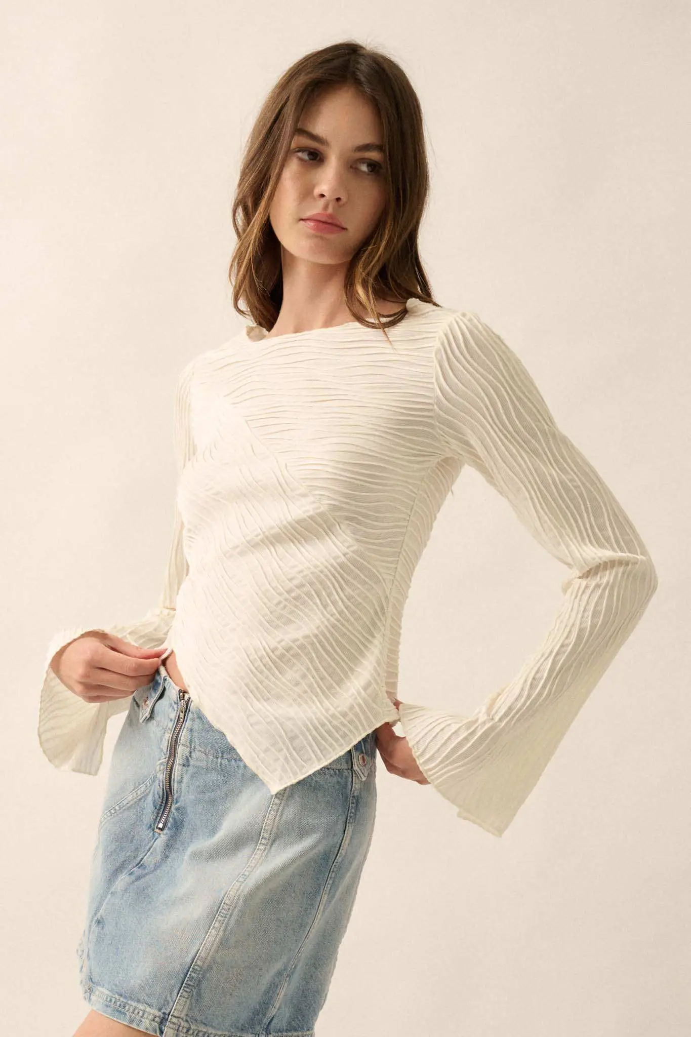 So It Flows Wavy Ribbed-Knit Asymmetrical Top - Image 17