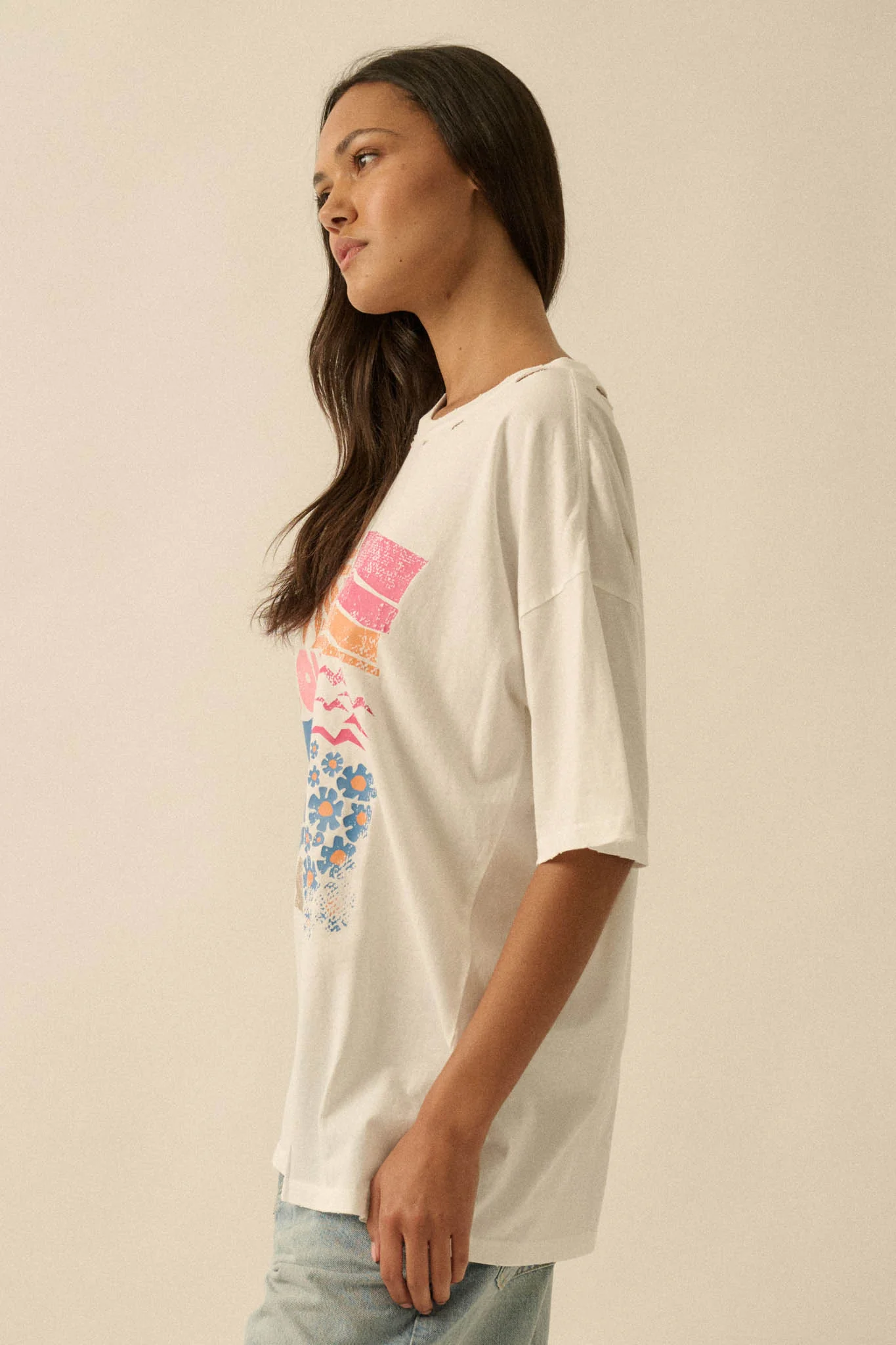Soleil Beach Distressed Oversize Graphic Tee - Image 5