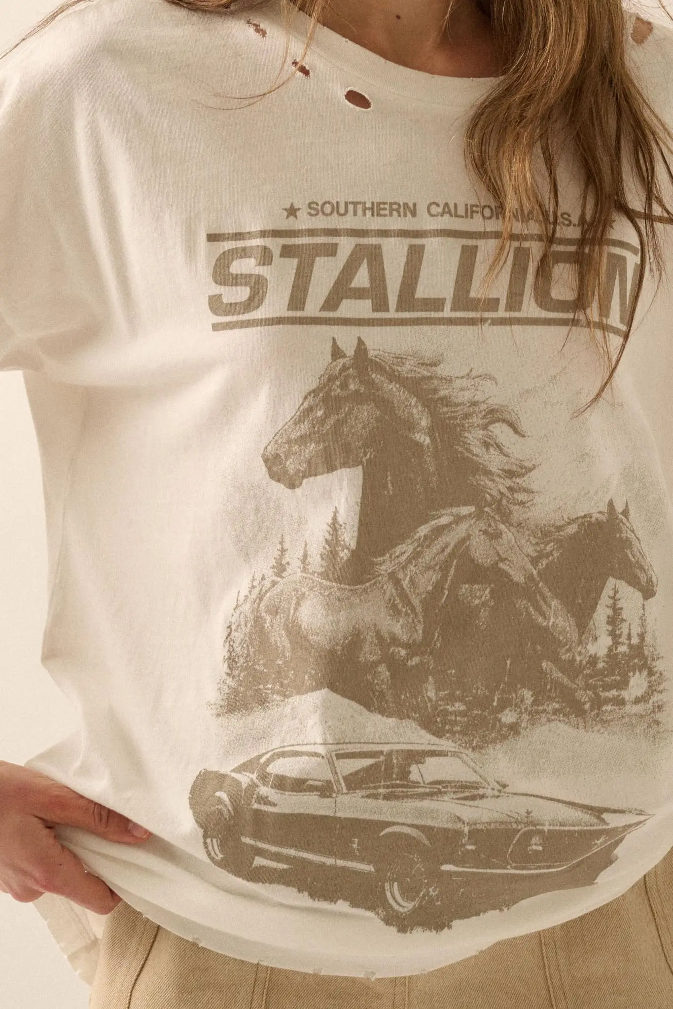 Stallion Muscle Car Distressed Oversize Graphic Tee - Image 2