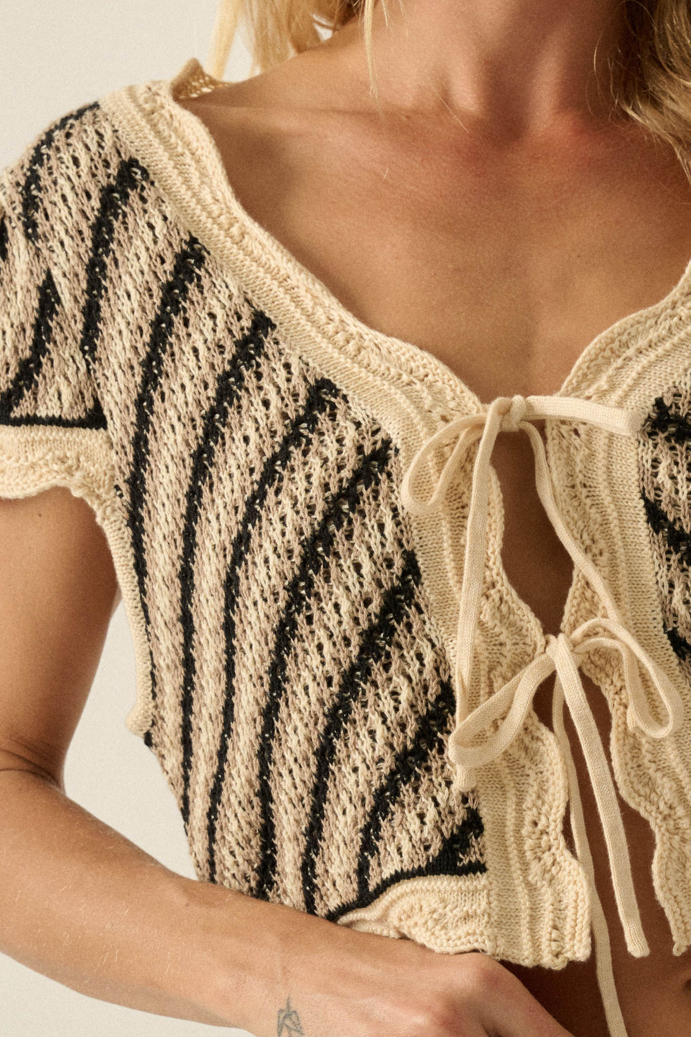 Summer Love Striped Crochet-Knit Tie-Front Top - Image 11