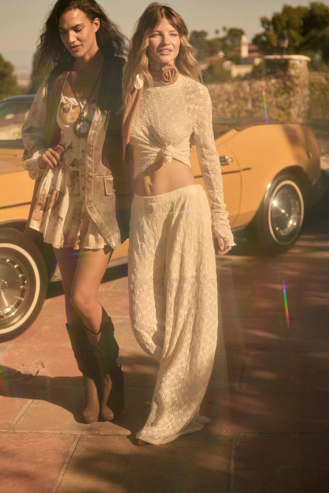 Sweet Breeze Floral Lace Wide-Leg Pants - Image 3