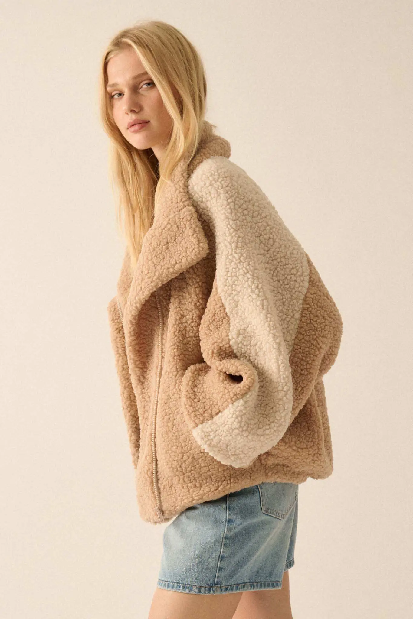 Teddy Bear Picnic Colorblock Sherpa Fleece Jacket - Image 8