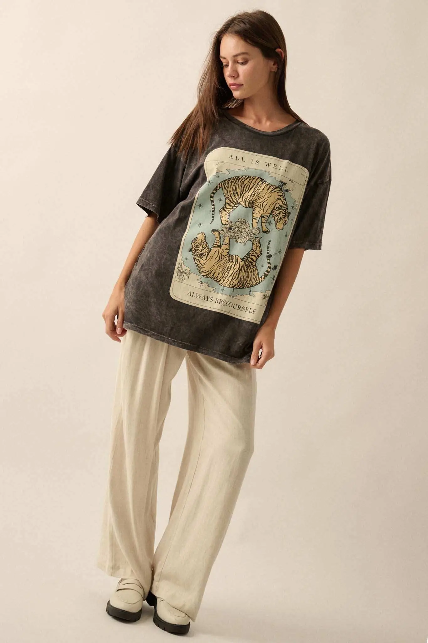 Tiger Tarot Oversized Vintage-Wash Graphic Tee - Image 3