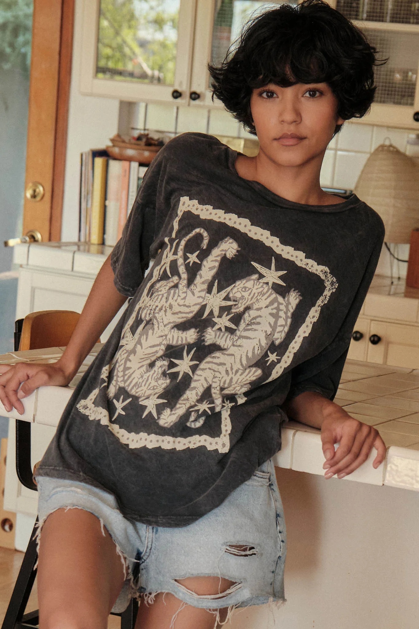 Twin Tigers Vintage-Wash Oversize Graphic Tee - Image 3