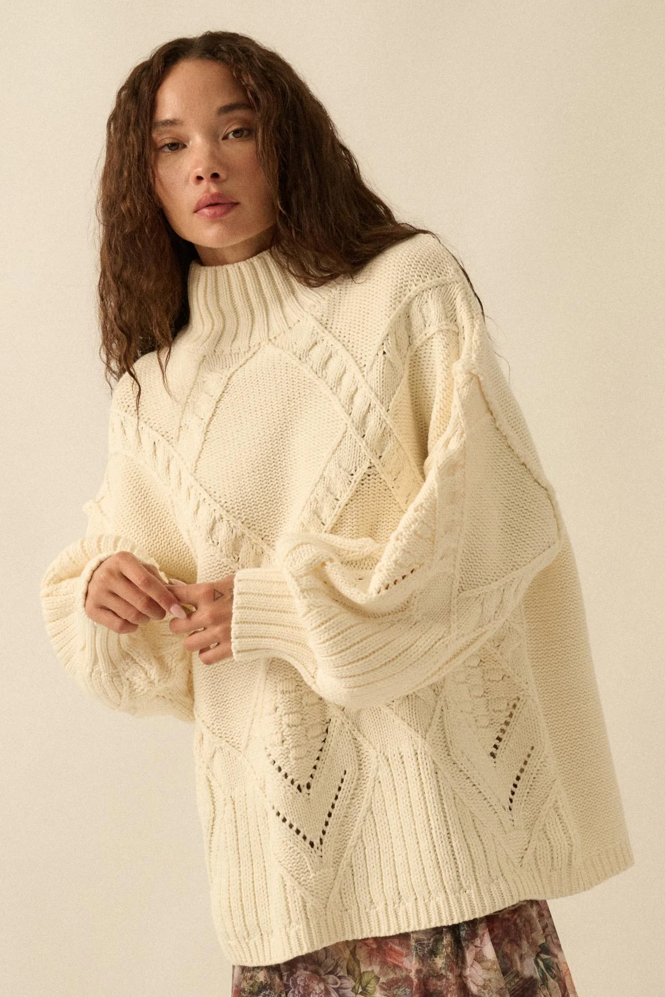 Twist Ending Oversize Cable Knit Mock-Neck Sweater - Image 16