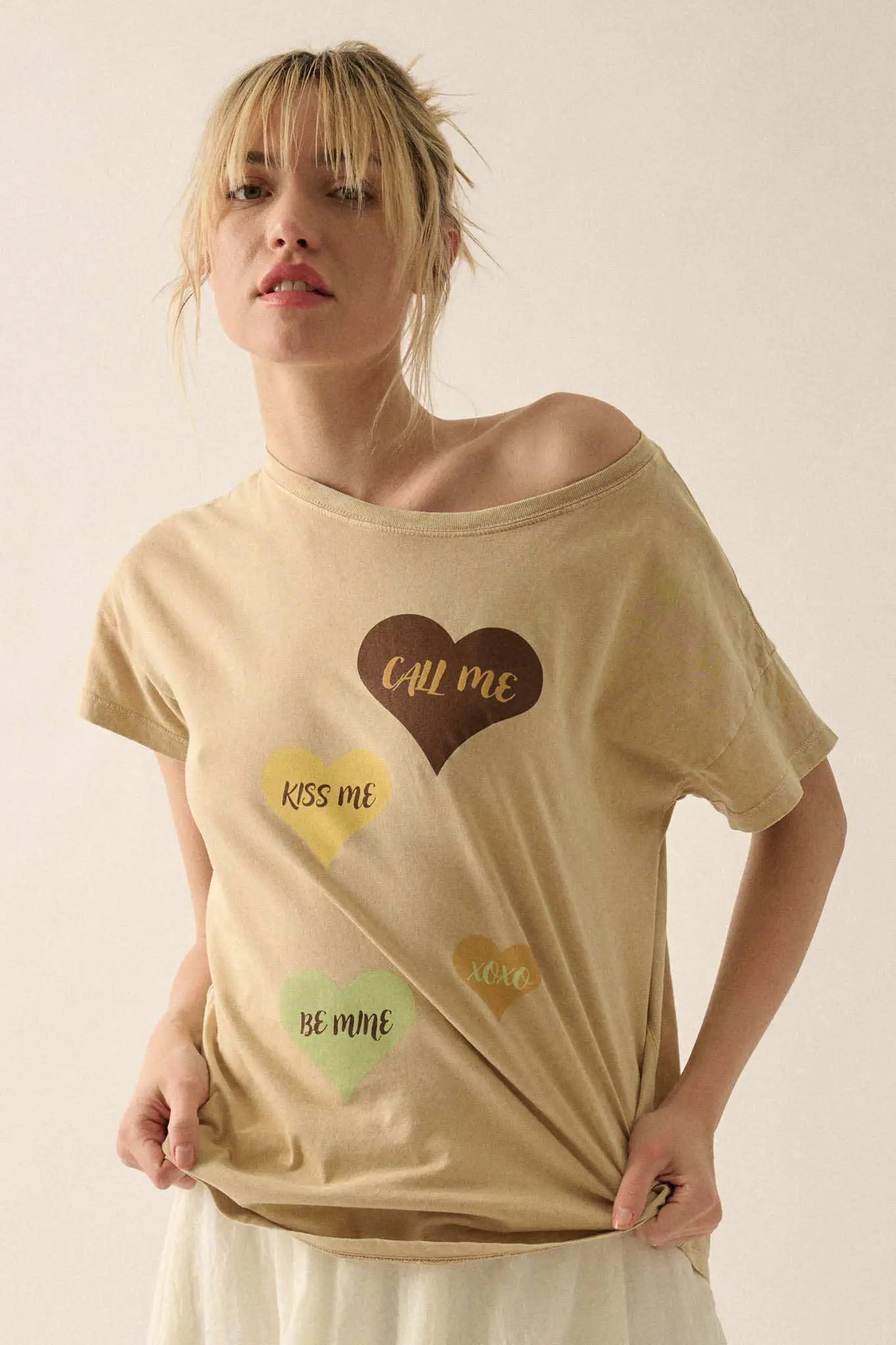 Valentine Hearts Vintage-Wash Graphic Tee - Image 7