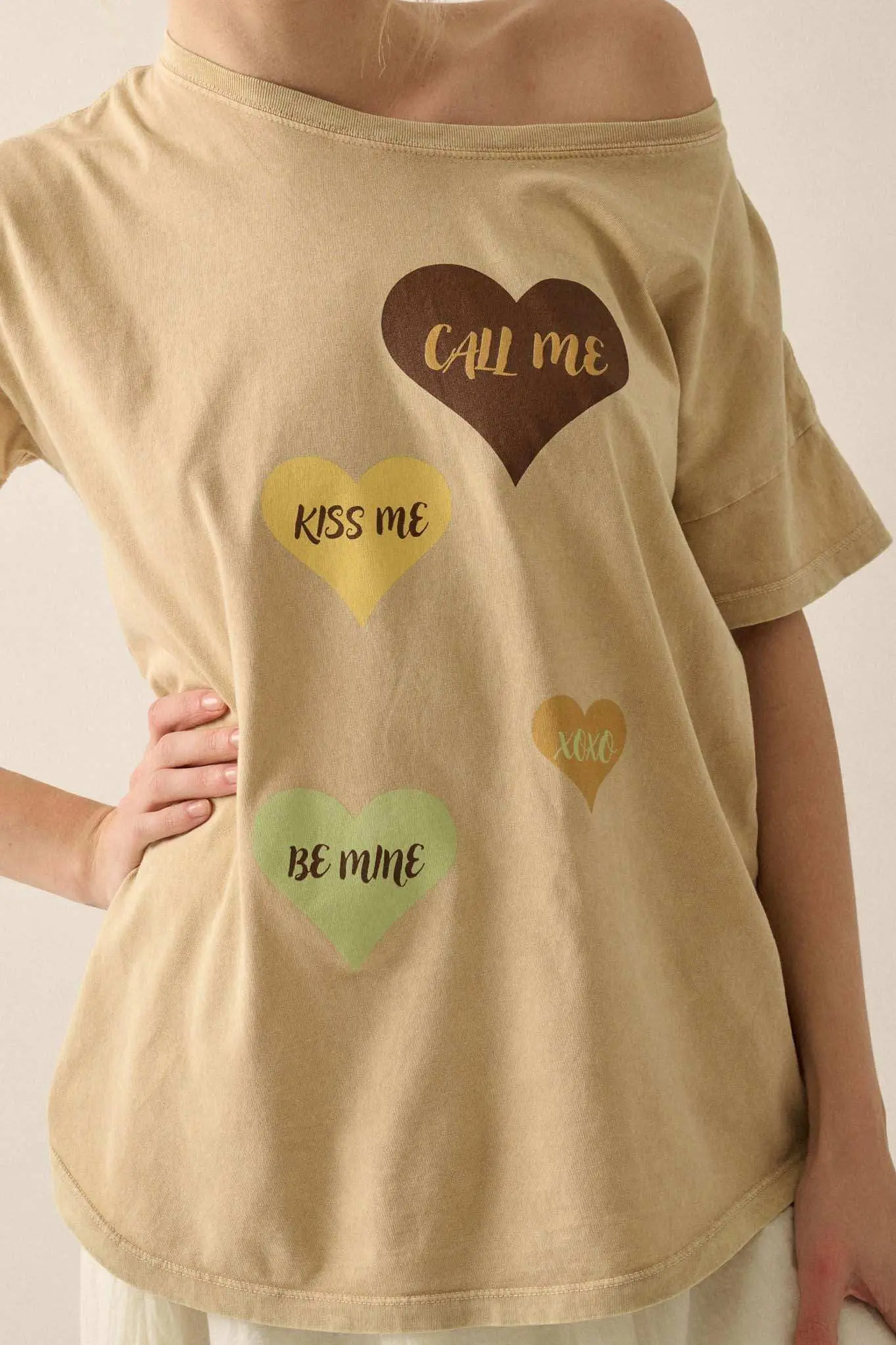 Valentine Hearts Vintage-Wash Graphic Tee - Image 8