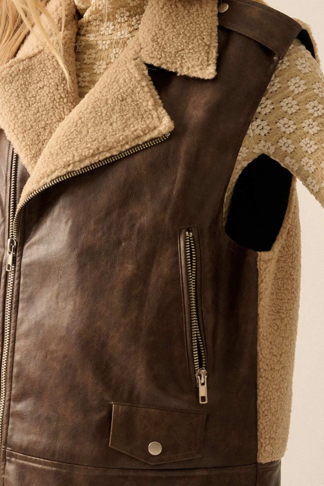 Wild One Vegan Leather and Fleece Motorcycle Vest - Image 10