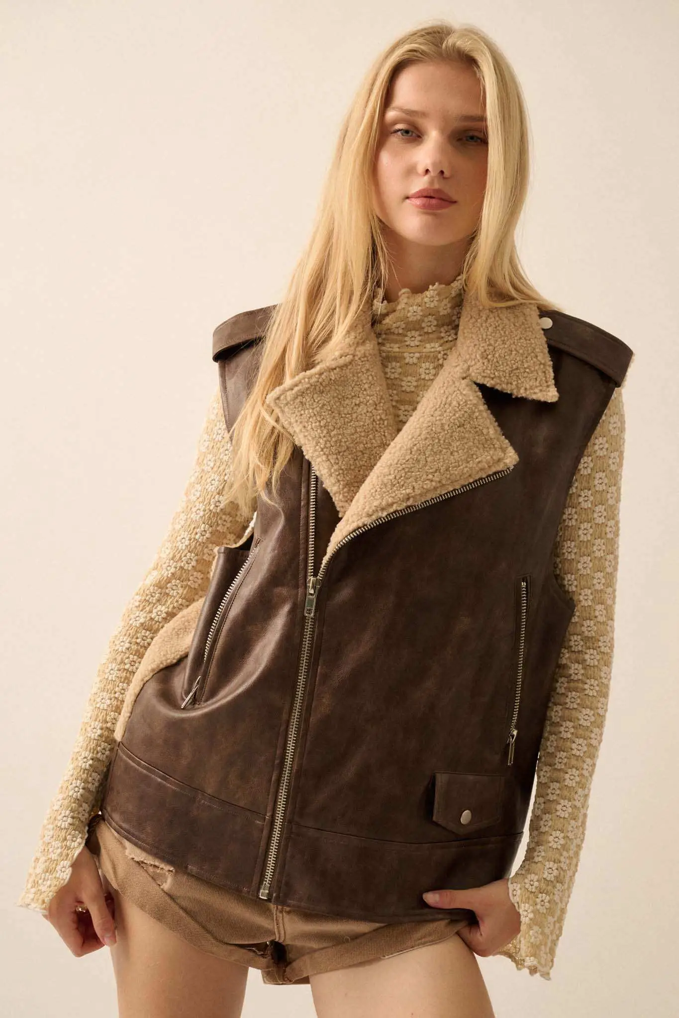 Wild One Vegan Leather and Fleece Motorcycle Vest - Image 12