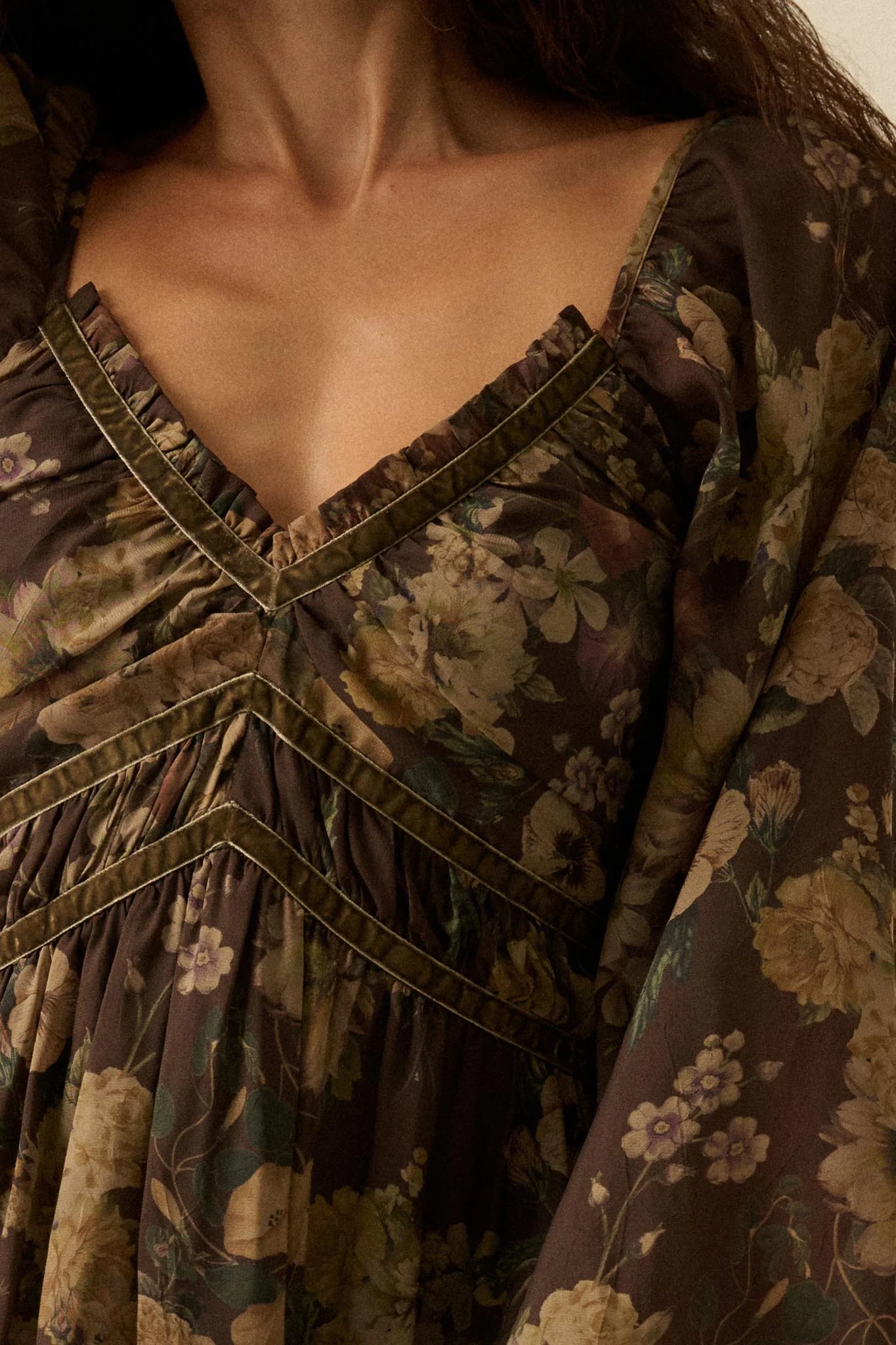 Wildflower Glen Floral Velvet-Trim Maxi Dress - Image 5