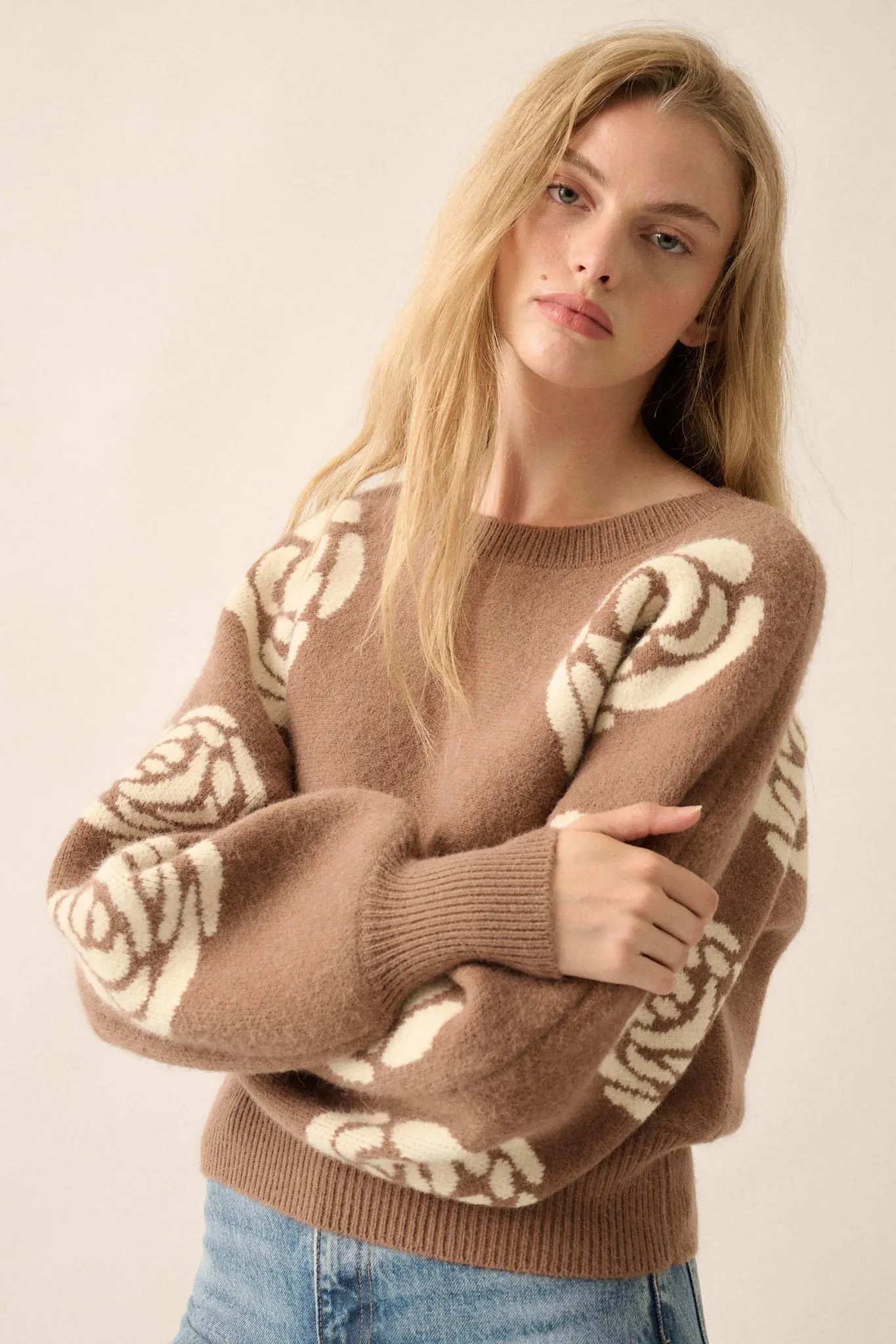 Winter Blooms Floral Jacquard Sweater - Image 7