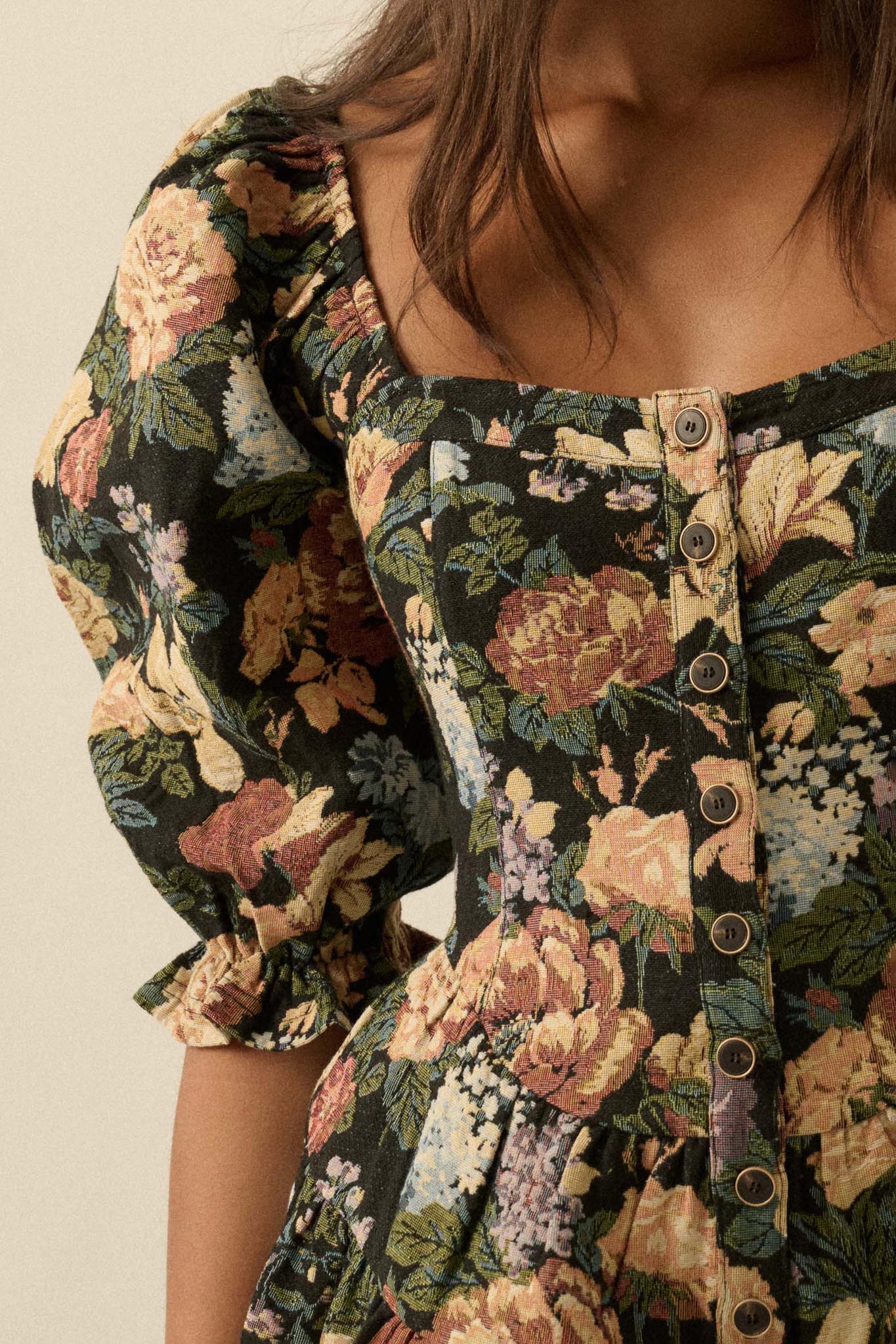 Woven Petals Floral Tapestry Puff-Sleeve Romper - Image 4
